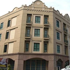 Hotel Seri Costa